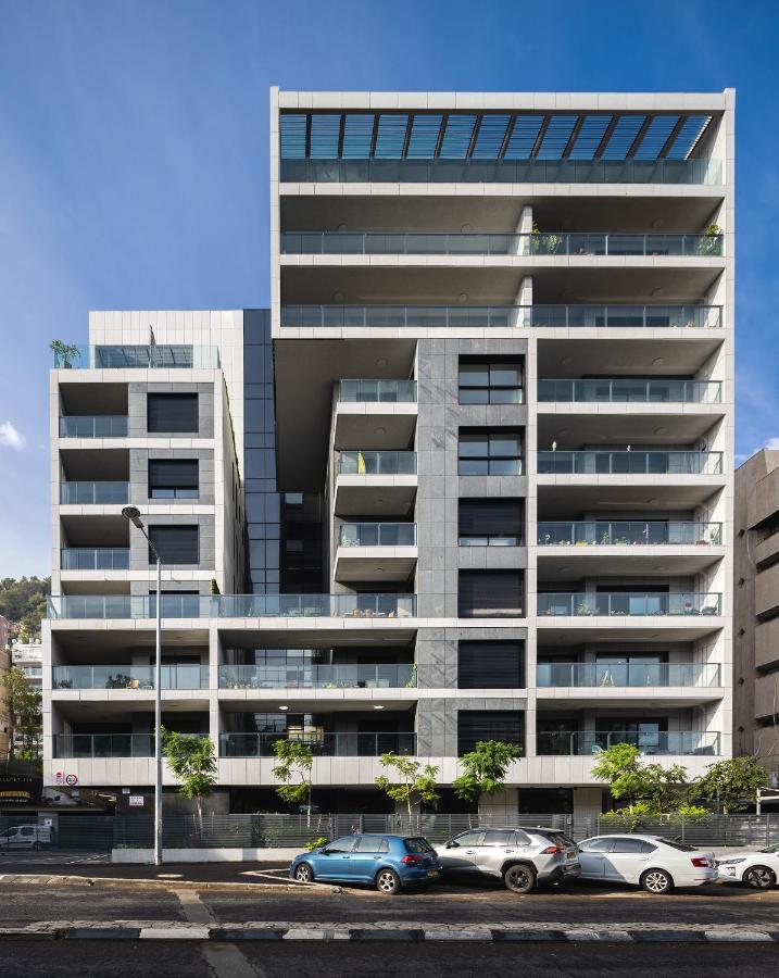 Serene - Infinity Cview Pool - 4 Bedrooms Luxury Penthouse Haifa Bagian luar foto