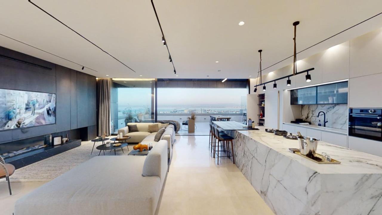 Serene - Infinity Cview Pool - 4 Bedrooms Luxury Penthouse Haifa Bagian luar foto